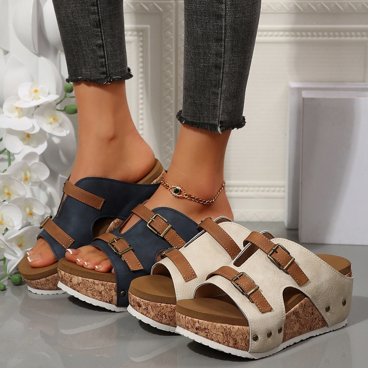 Sandales Compensées à Boucle – Mode Été Femme